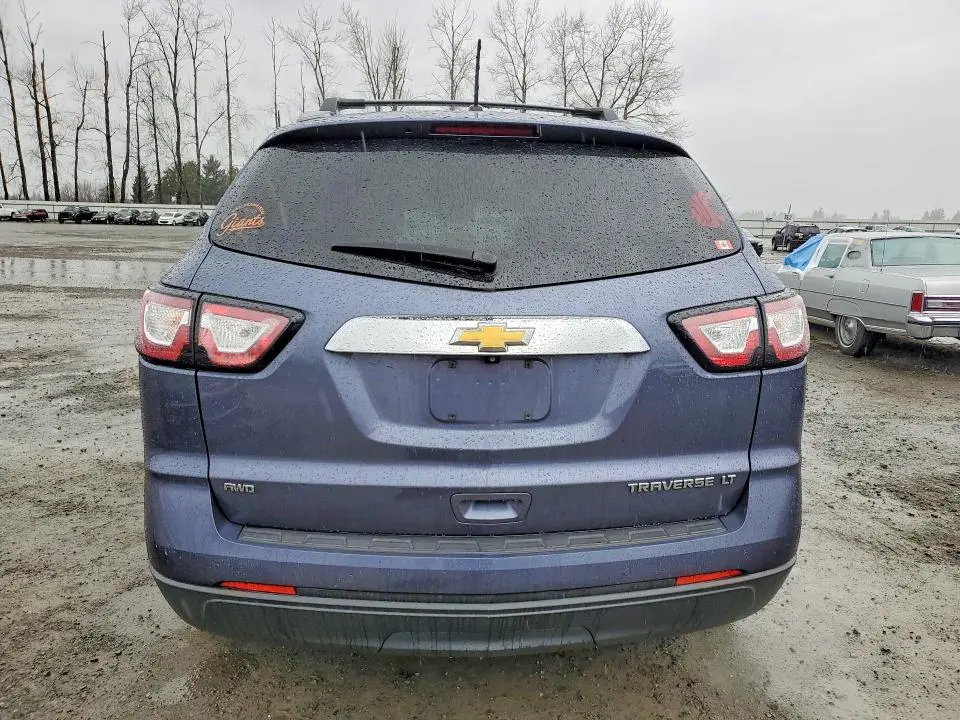 2014 CHEVROLET TRAVERSE LT  