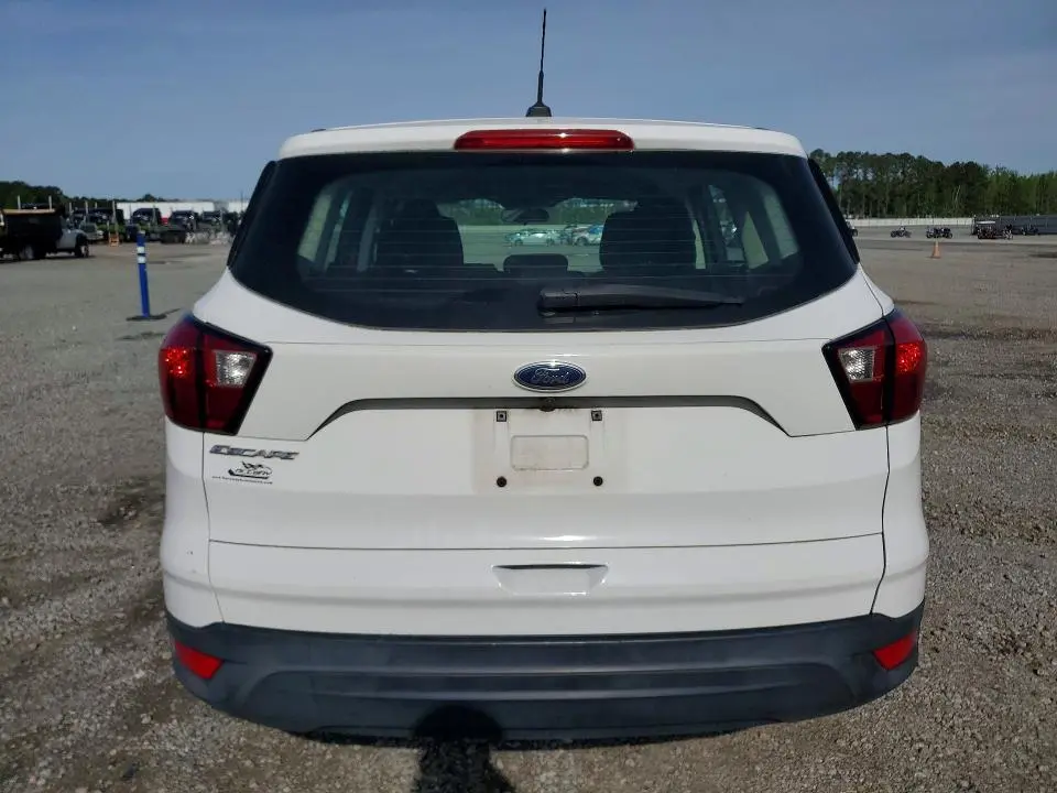 2019 FORD ESCAPE S  