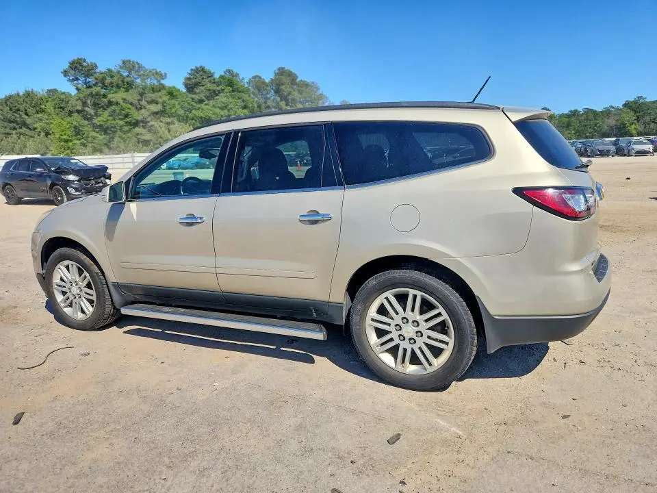 2015 CHEVROLET TRAVERSE LT  