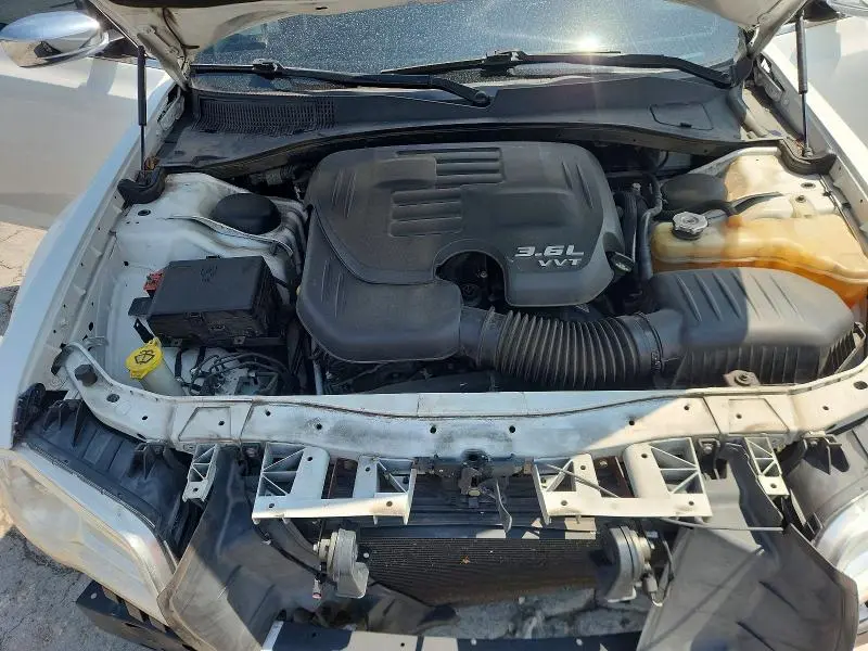 2017 CHRYSLER 300C   