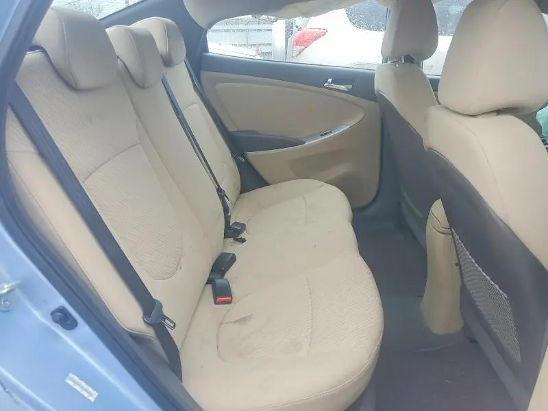 2013 HYUNDAI ACCENT GLS  