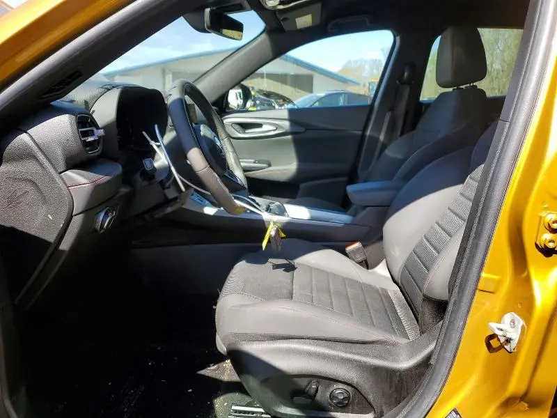 2024 DODGE HORNET R  