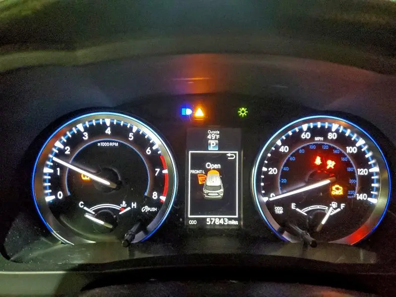 2014 TOYOTA HIGHLANDER XLE  