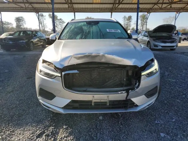 2021 VOLVO XC60 T6 MOMENTUM  