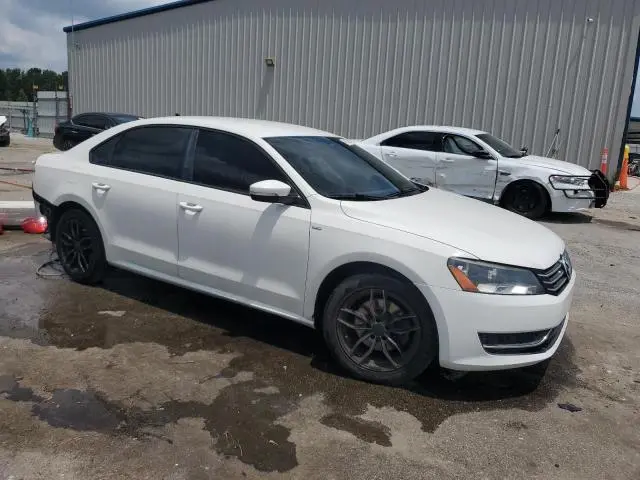 2014 VOLKSWAGEN PASSAT S  
