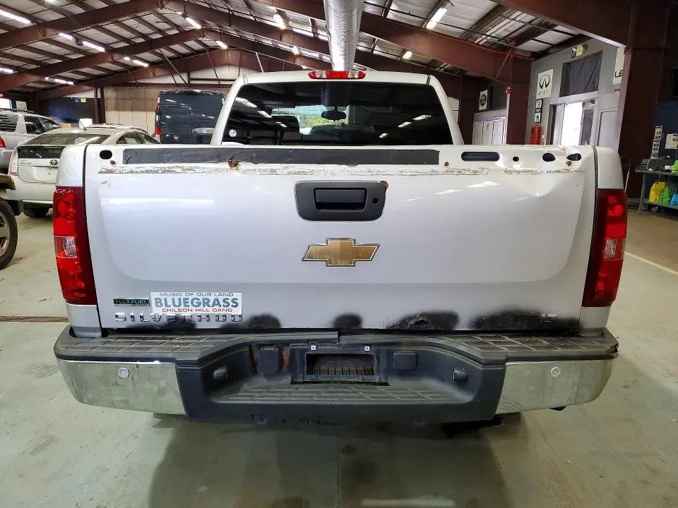 2011 CHEVROLET SILVERADO K1500 LT  
