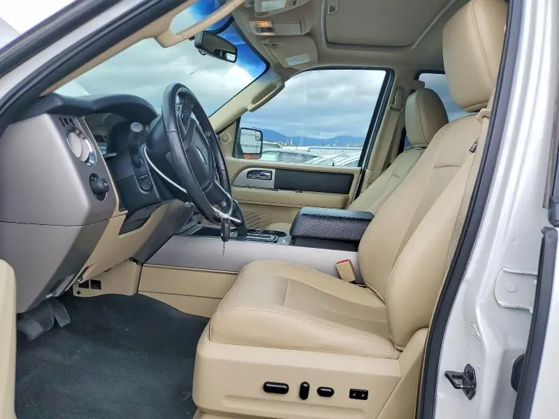 2016 FORD EXPEDITION EL XLT  