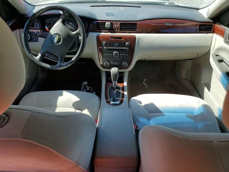 2010 CHEVROLET IMPALA LT  