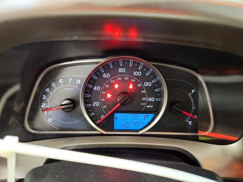 2014 TOYOTA RAV4 LE  