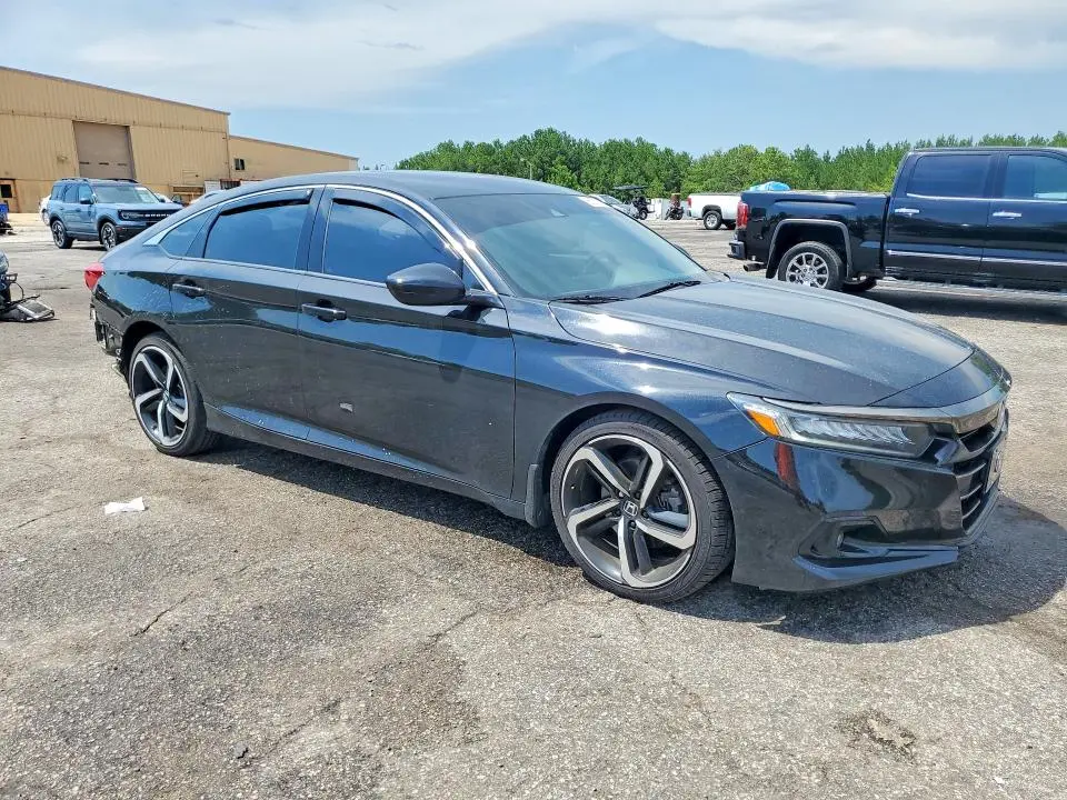 2021 HONDA ACCORD SPORT  