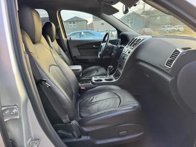2010 GMC ACADIA SLT-1  