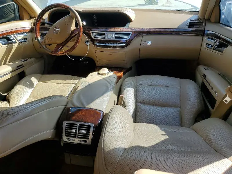 2013 MERCEDES-BENZ S 550  