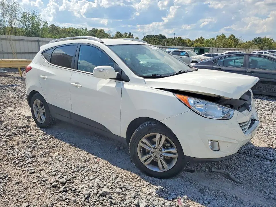 2013 HYUNDAI TUCSON GLS  