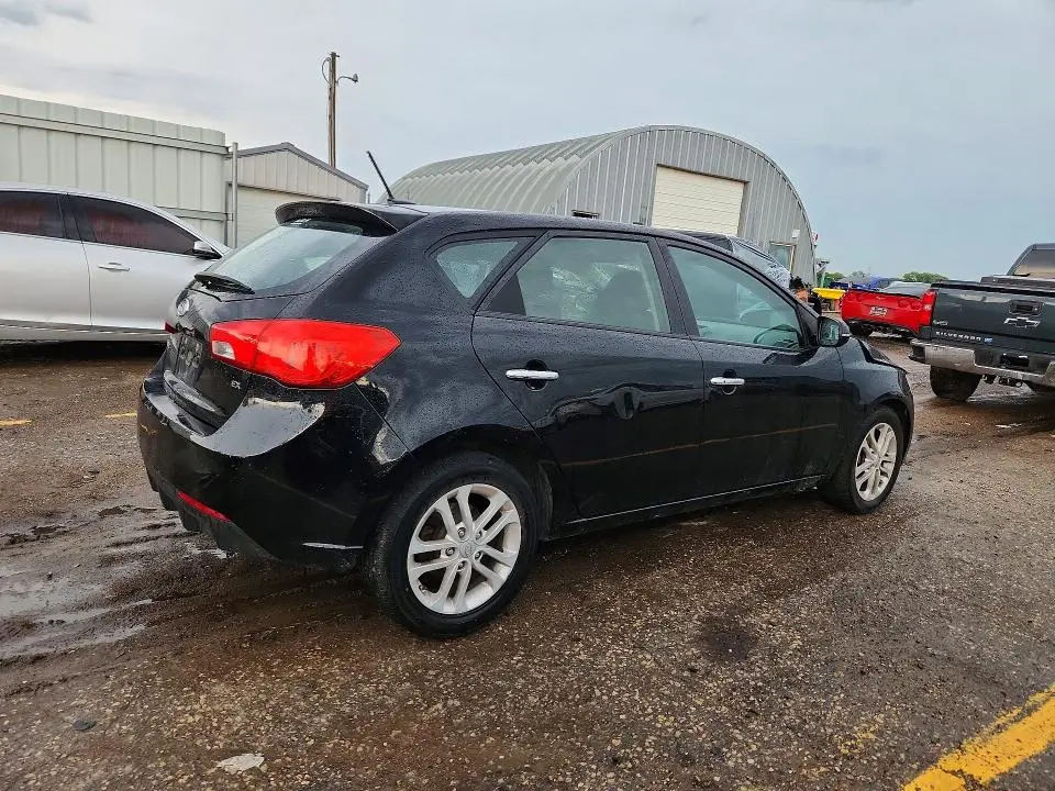 2011 KIA FORTE EX  