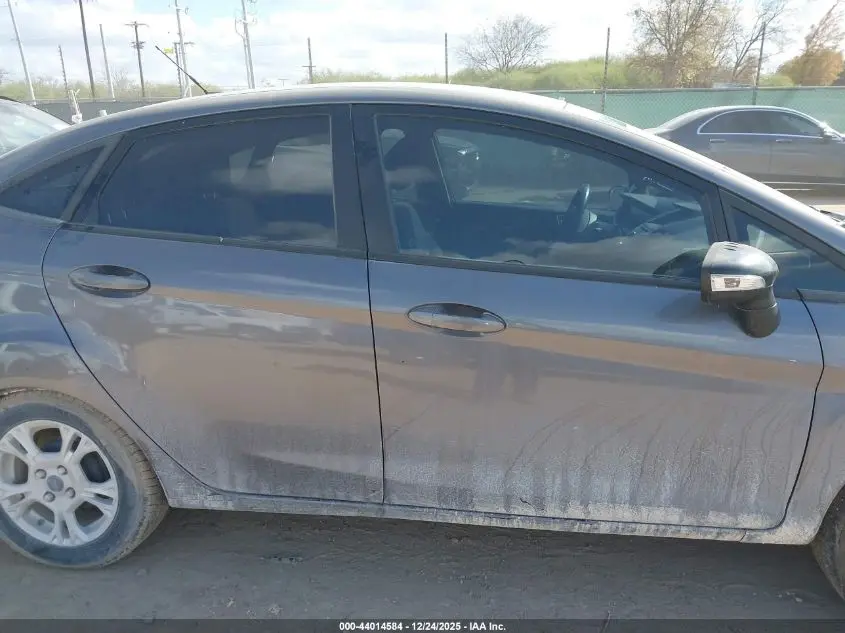 2014 FORD FIESTA SE
