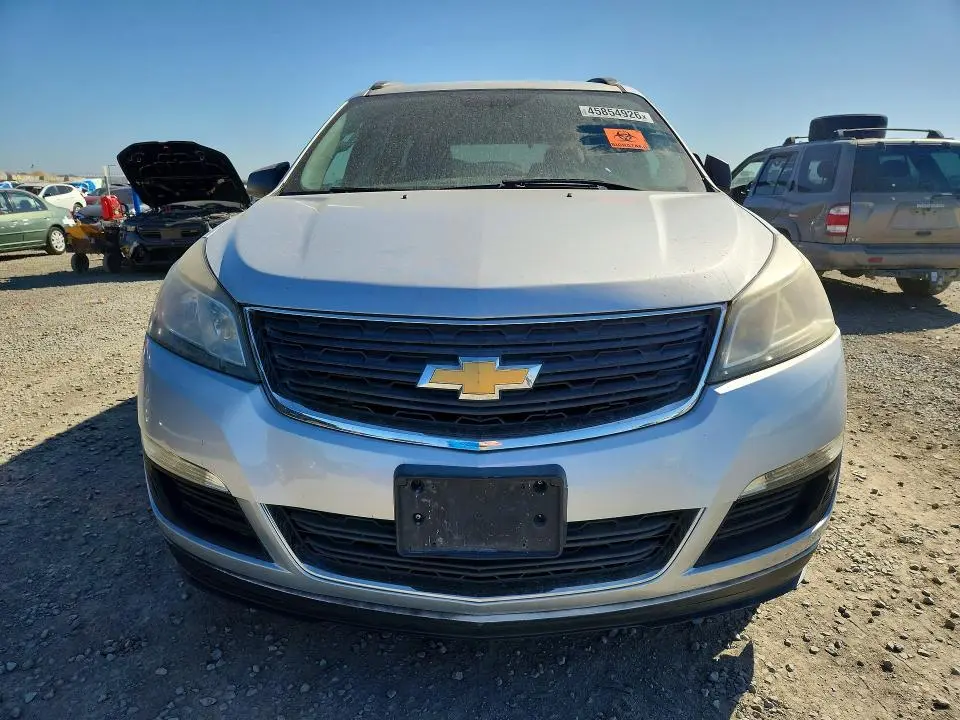 2016 CHEVROLET TRAVERSE LS  