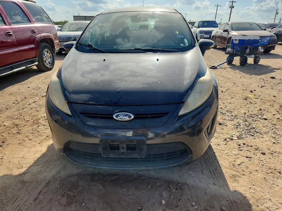 2013 FORD FIESTA SE  