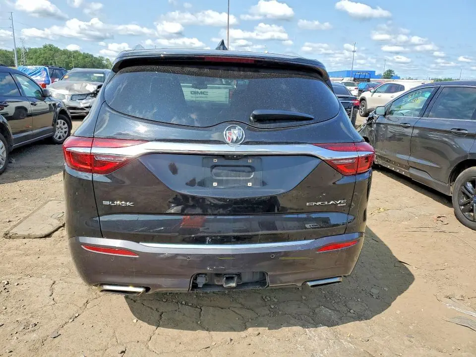 2018 BUICK ENCLAVE AVENIR  