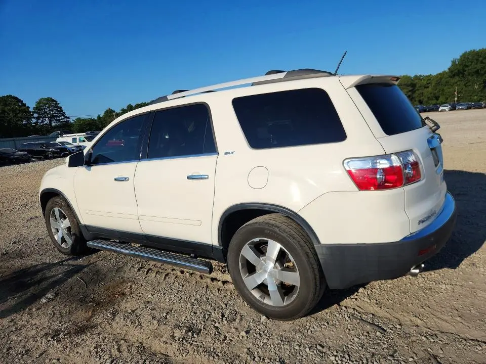 2011 GMC ACADIA SLT-1  