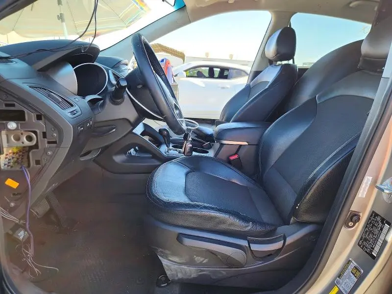 2012 HYUNDAI TUCSON GLS  