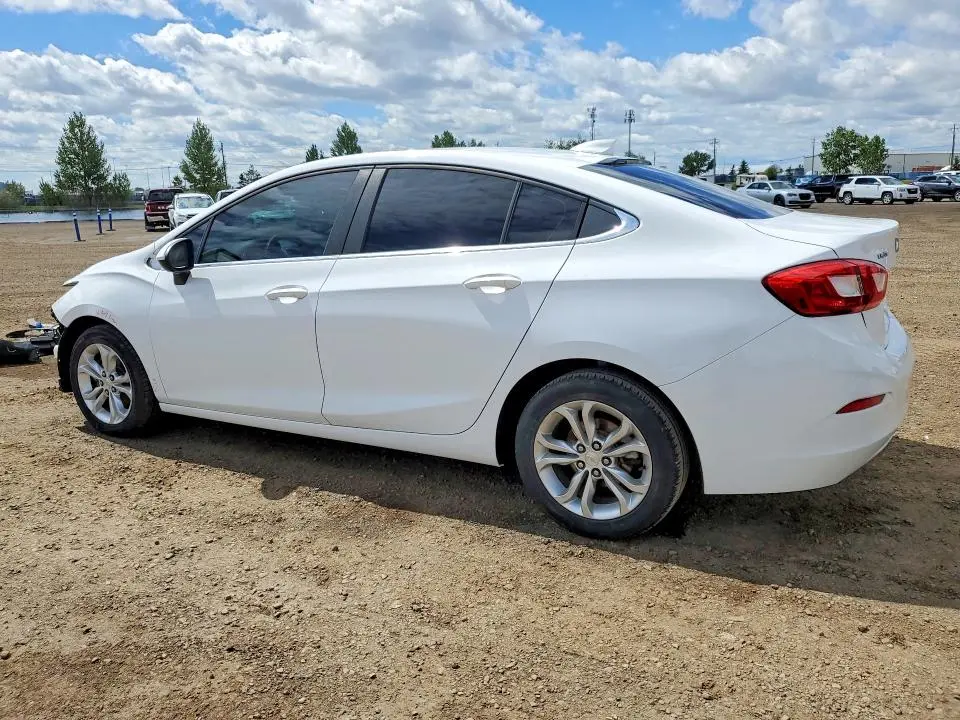 2019 CHEVROLET CRUZE LT  