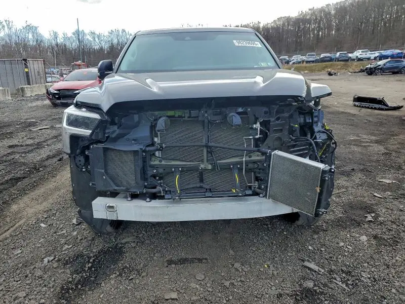 2022 TOYOTA TUNDRA CREWMAX SR  