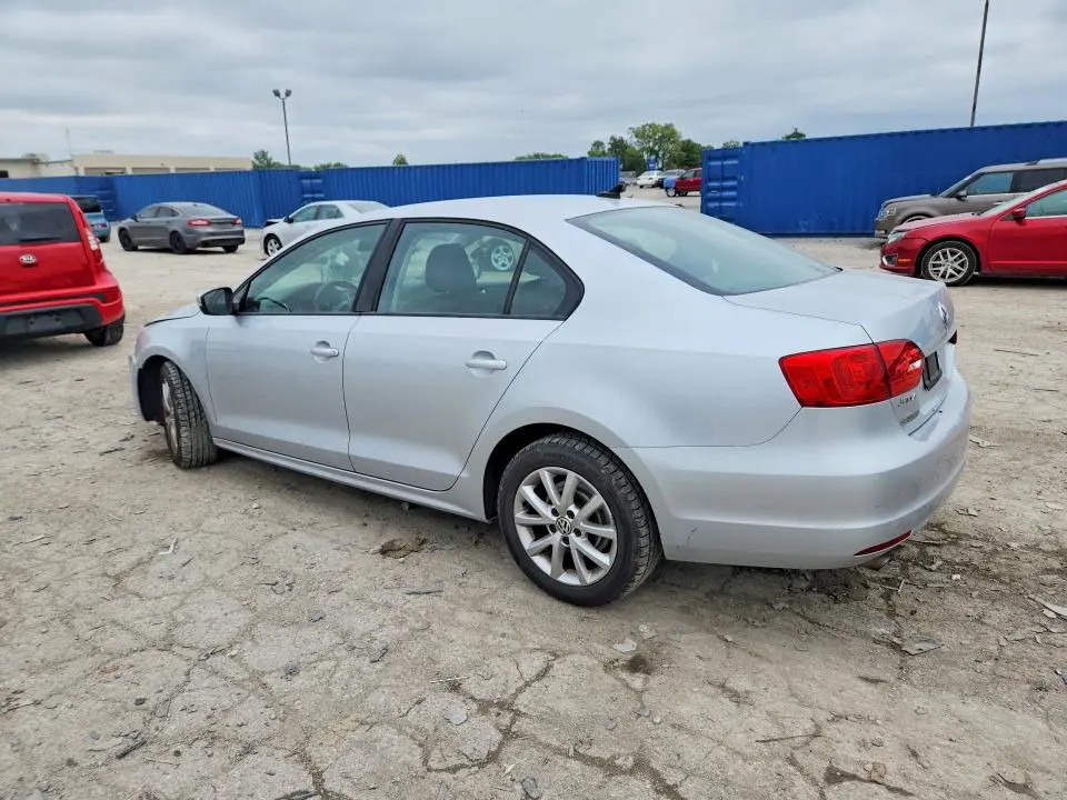 2012 VOLKSWAGEN JETTA SE  