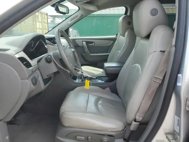 2014 CHEVROLET TRAVERSE LT  