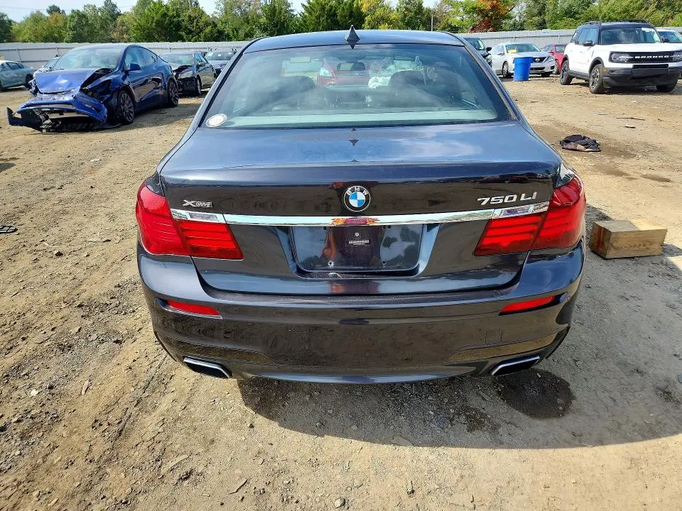 2014 BMW 750 LXI  