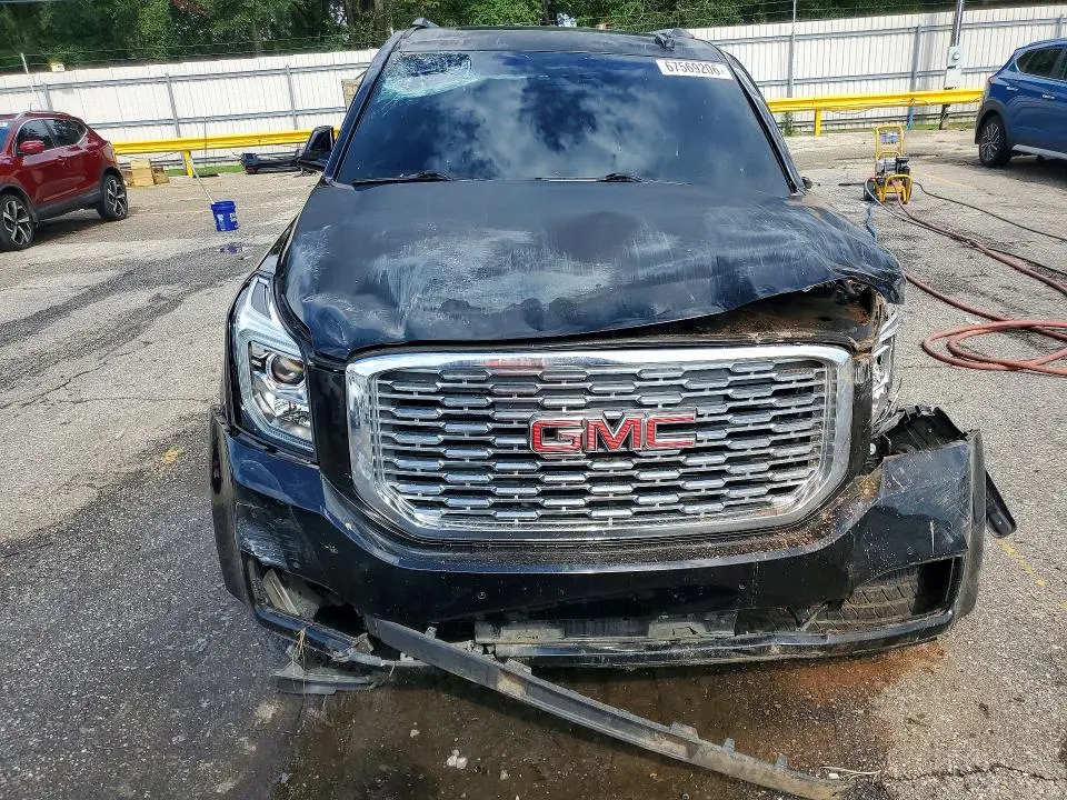 2018 GMC YUKON DENALI  