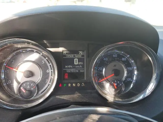 2014 CHRYSLER TOWN & COUNTRY S  