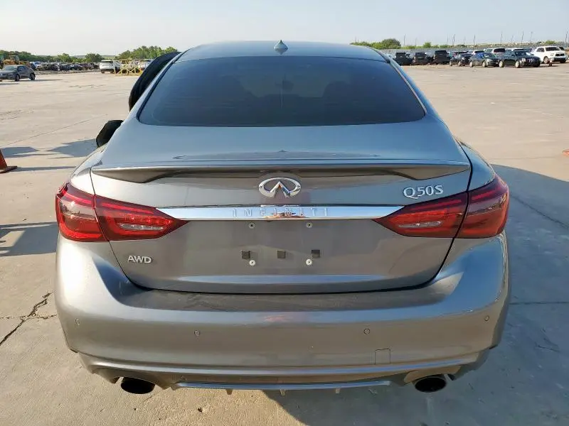 2018 INFINITI Q50 LUXE  