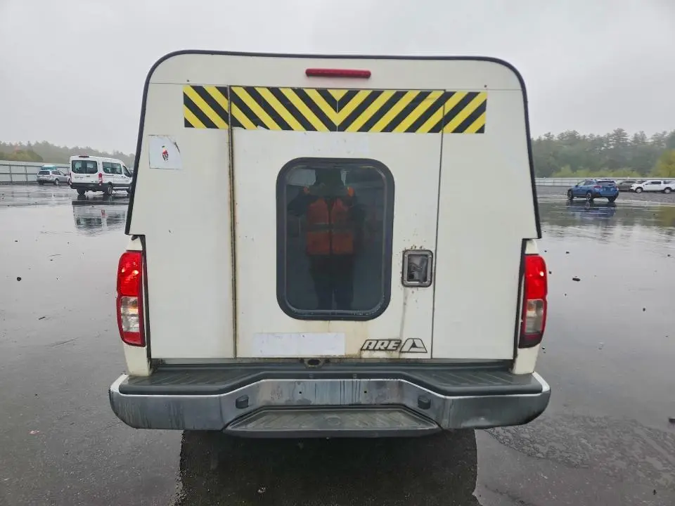 2016 NISSAN FRONTIER S  