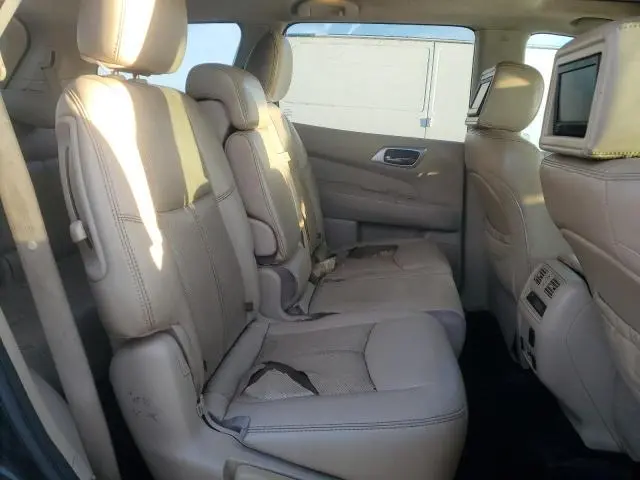 2016 NISSAN PATHFINDER S  