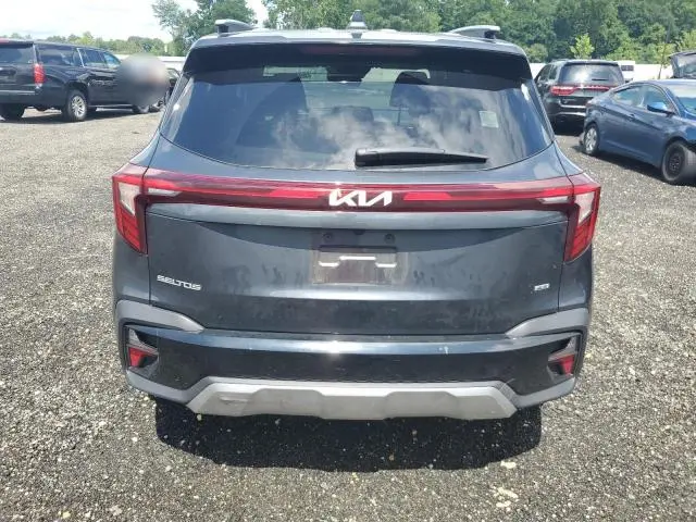 2024 KIA SELTOS EX  