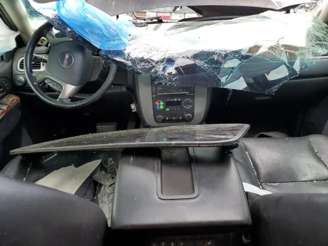 2013 GMC YUKON XL K1500 SLT  