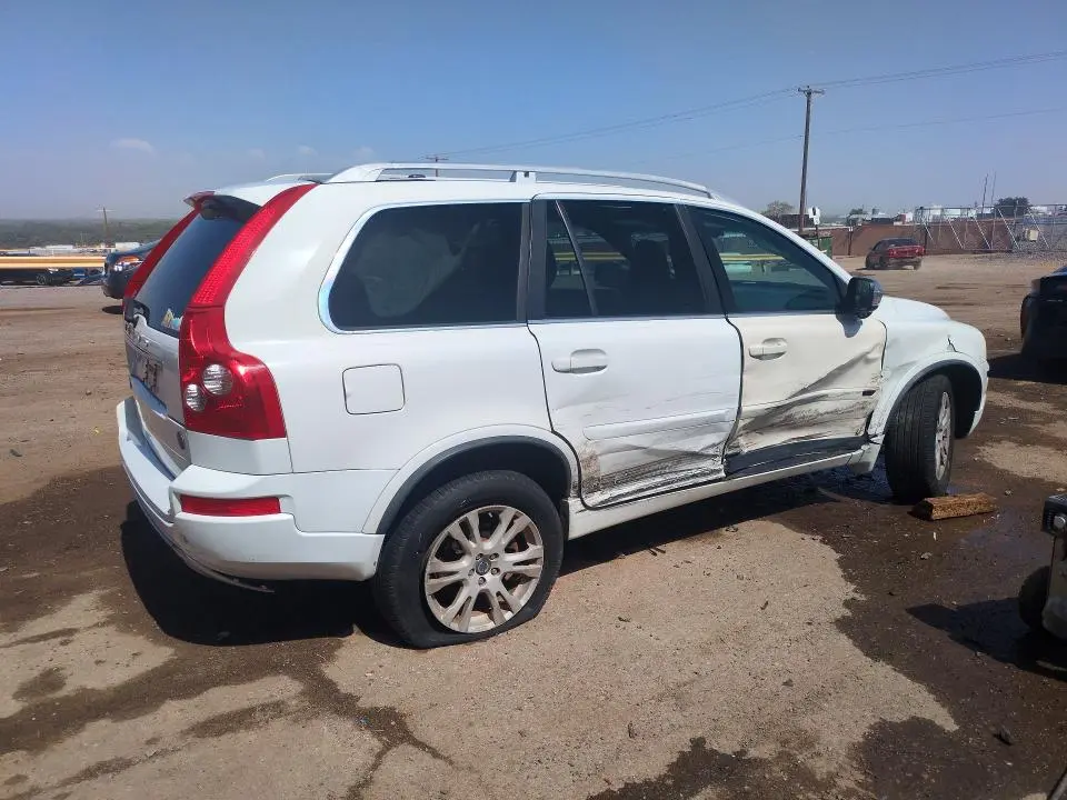 2013 VOLVO XC90 3.2  