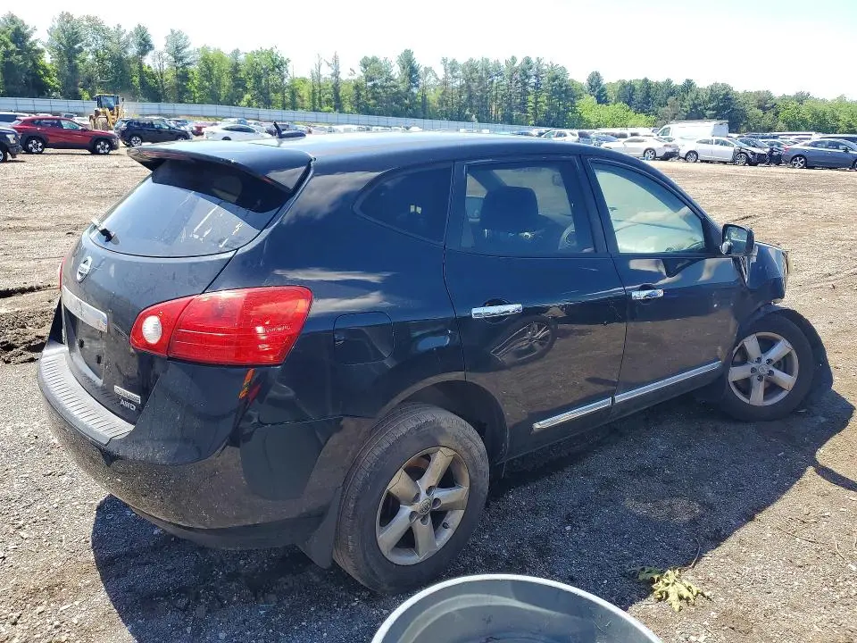 2013 NISSAN ROGUE S  