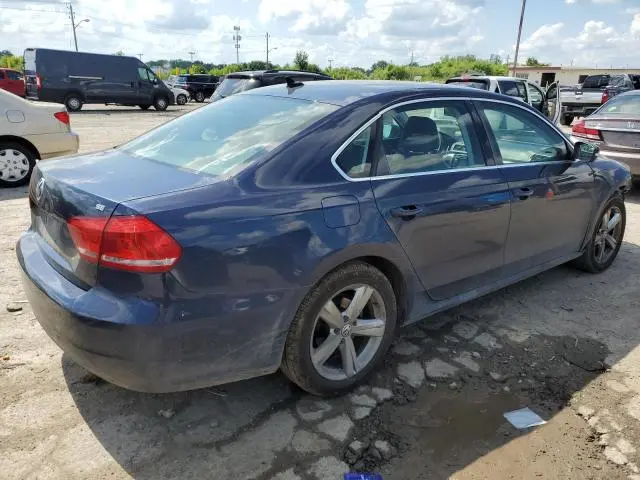 2013 VOLKSWAGEN PASSAT SE  