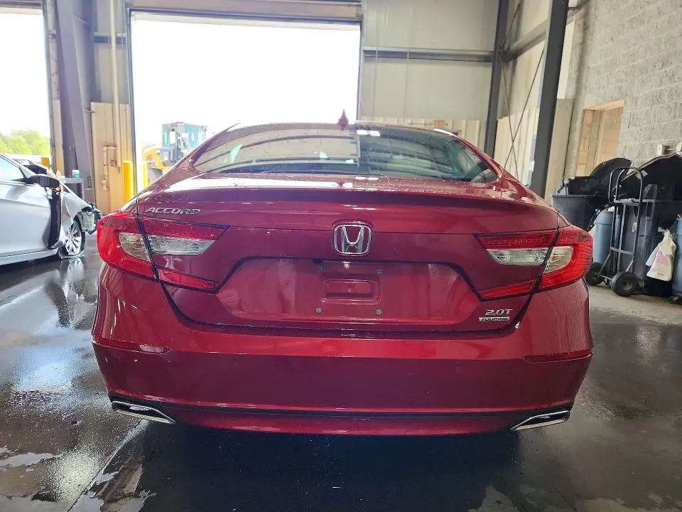 2022 HONDA ACCORD TOURING  