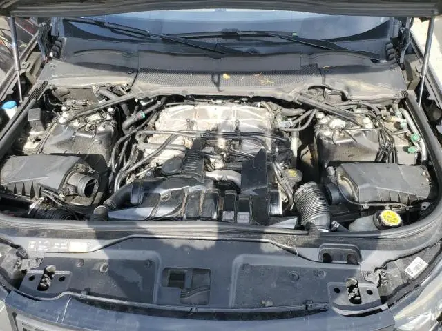 2019 LAND ROVER DISCOVERY SE  
