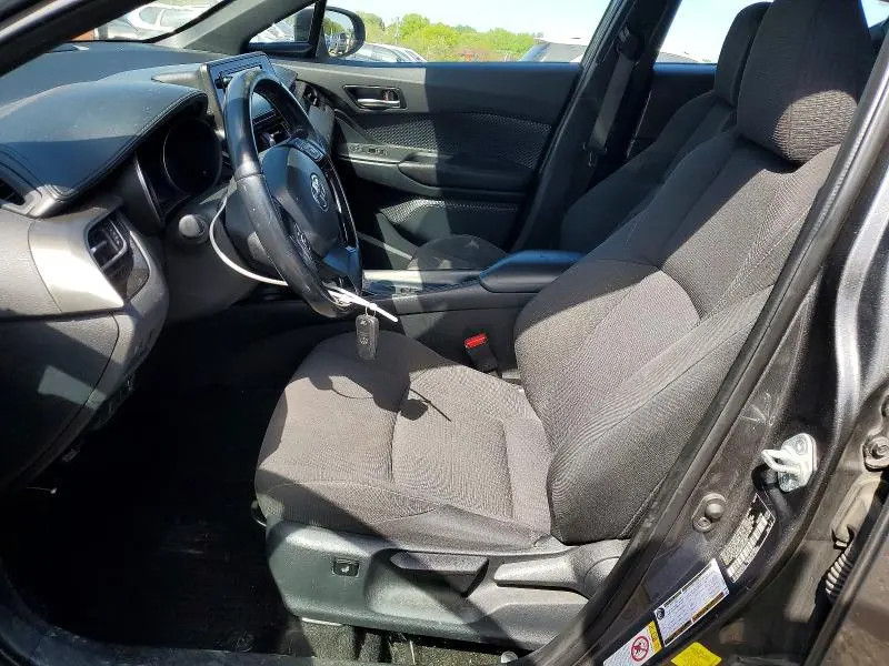 2018 TOYOTA C-HR XLE  