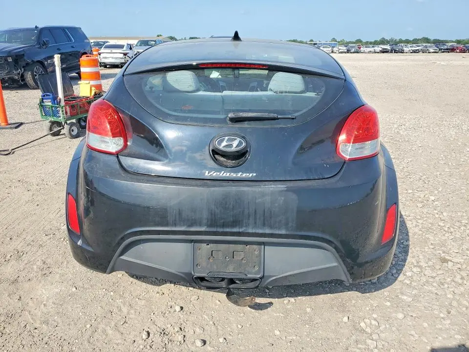 2013 HYUNDAI VELOSTER BASE  