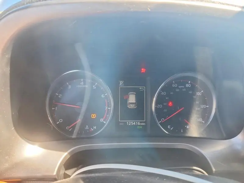 2017 TOYOTA RAV4 SE  