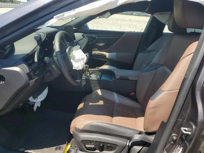 2023 LEXUS ES 300H ULTRA LUXURY  
