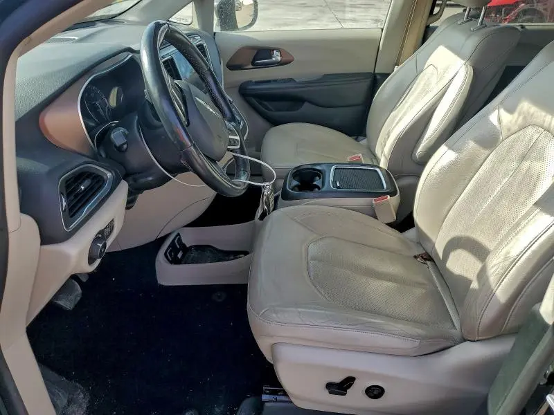 2019 CHRYSLER PACIFICA TOURING L PLUS  