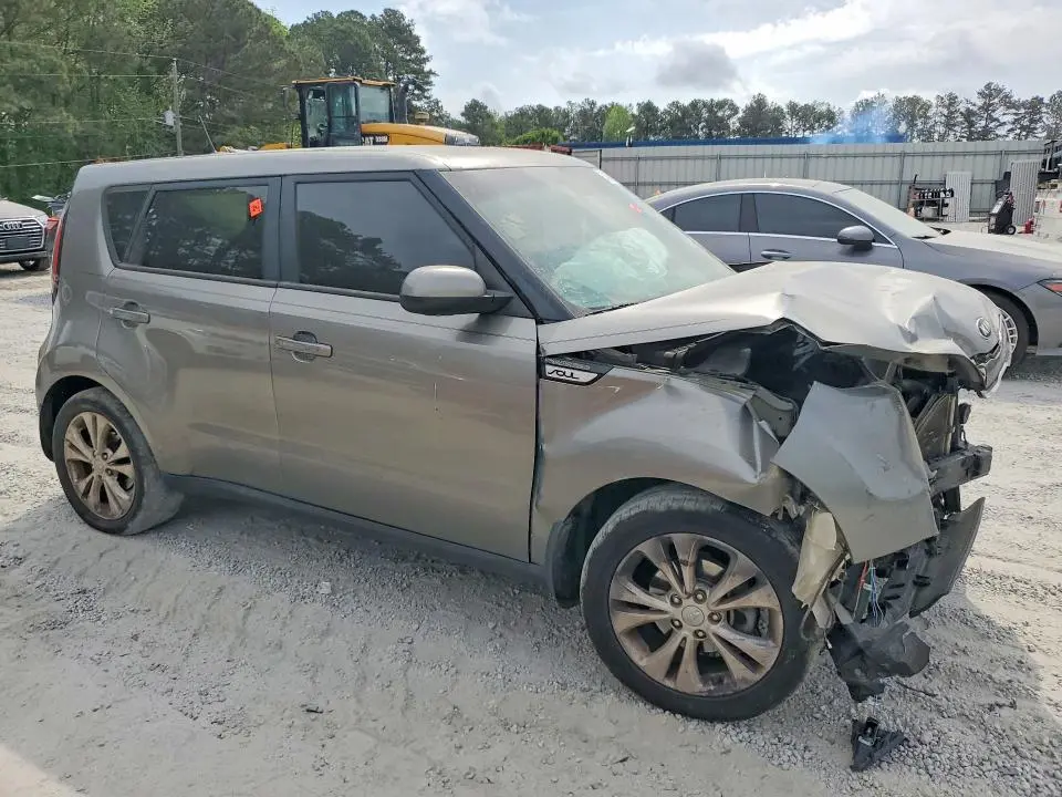 2015 KIA SOUL +  