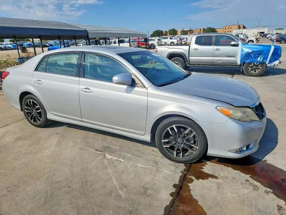 2011 TOYOTA AVALON BASE  
