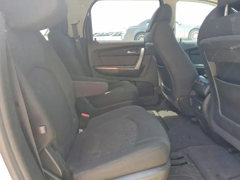 2011 GMC ACADIA SLE  