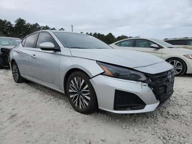 2023 NISSAN ALTIMA SV